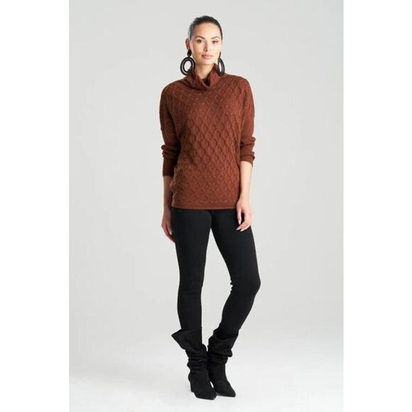 Natori Textured Mandalay Turtleneck Wedge Top Cognac Size S - Picture 2 of 8